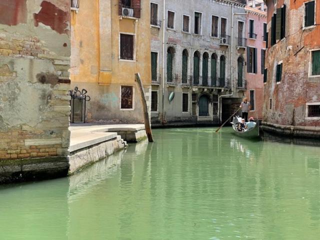San Marco With Canal View Appartement *