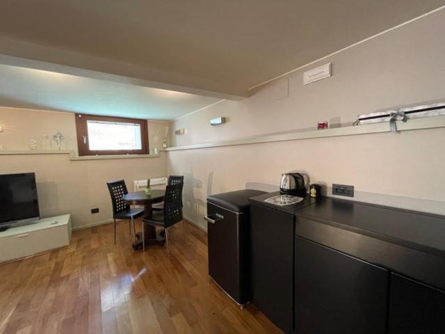 Apartment San Marco With Canal View
