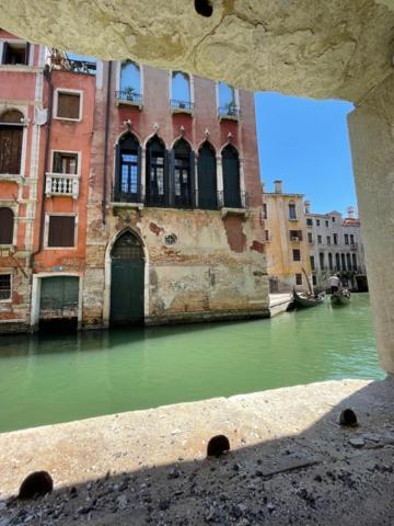 San Marco With Canal View Apartment